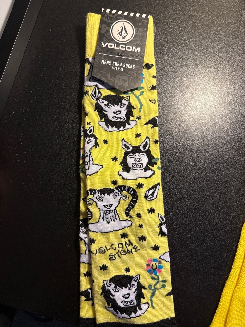 Volcom Yellow Graphic Men's Crew Socks